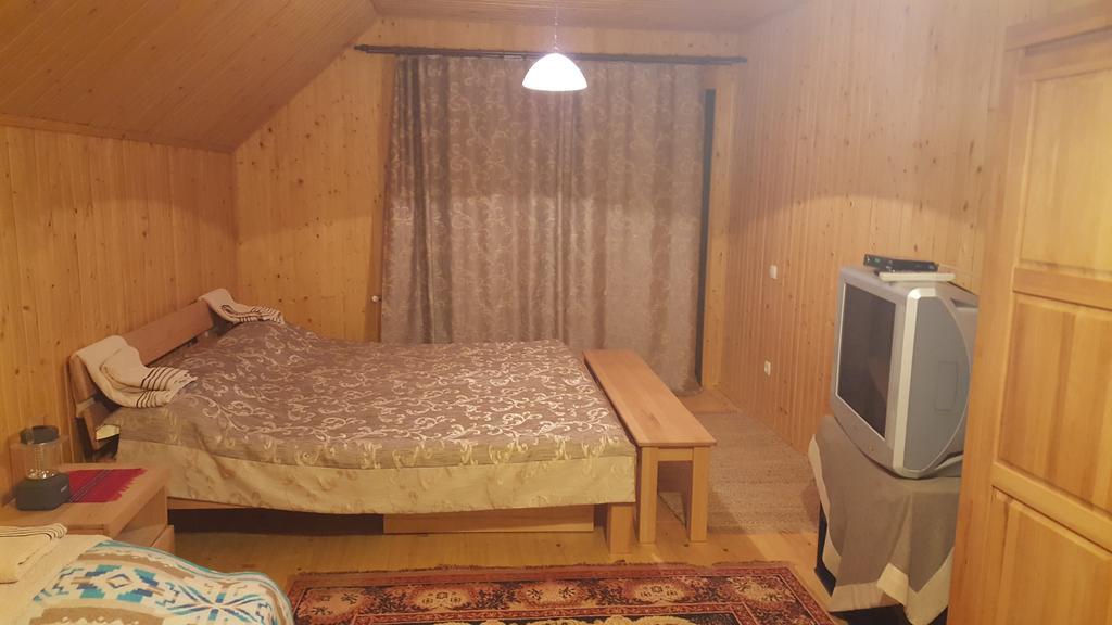 Guest House in Carpathians Myhove Extérieur photo