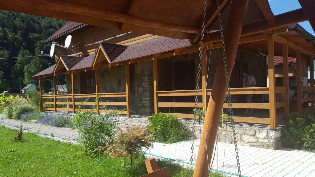 Guest House in Carpathians Myhove Extérieur photo