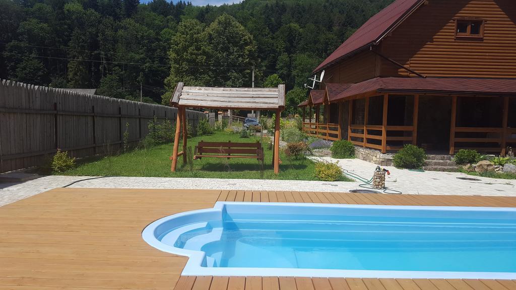Guest House in Carpathians Myhove Extérieur photo