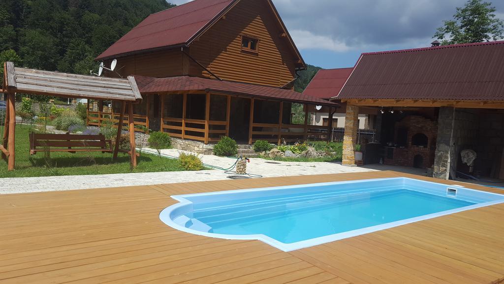 Guest House in Carpathians Myhove Extérieur photo